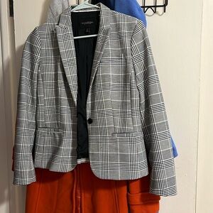 Banana Republic plaid blazer